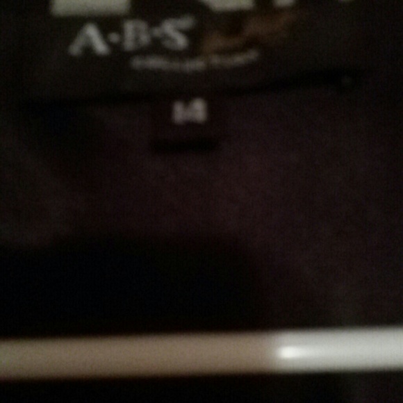 Dress - Picture 3 of 4